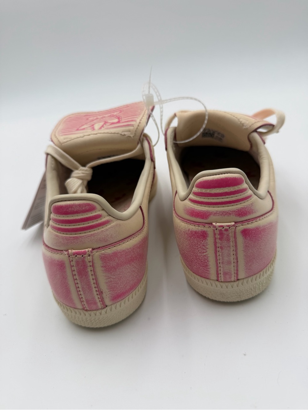 NWT Women’s Adidas Samba LT shoes in the "Cream Shock" Sz 7 - Picture 8 of 8